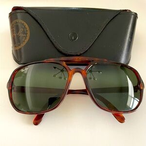 Ray-Ban vintage sunglasses